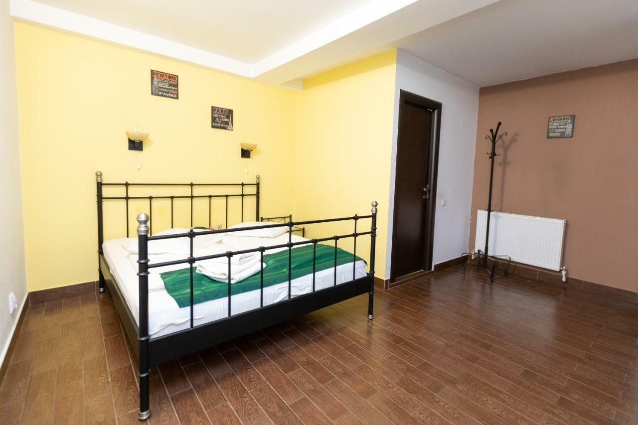 Pensiunea Pianino Brašov Exteriér fotografie